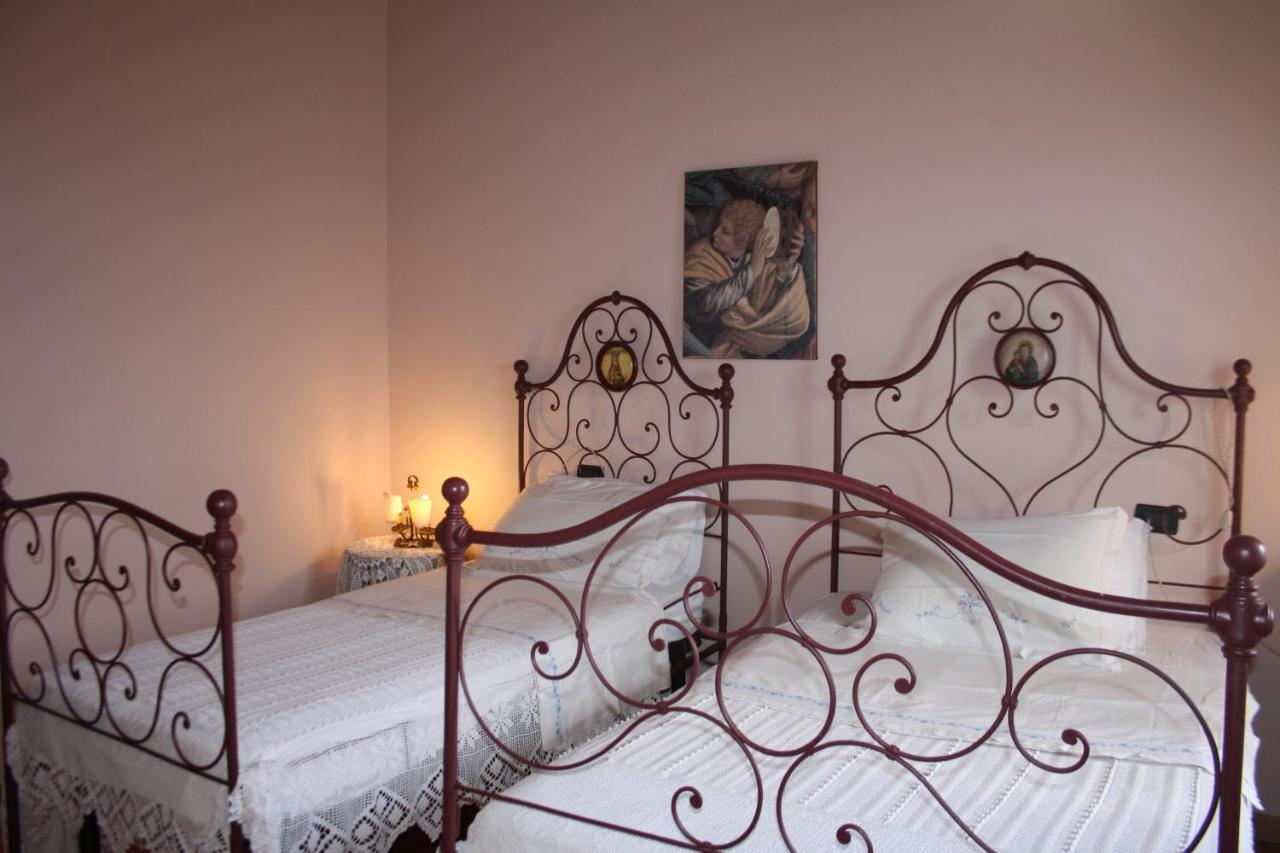 Casa Marconi Villa Vetriano ภายนอก รูปภาพ