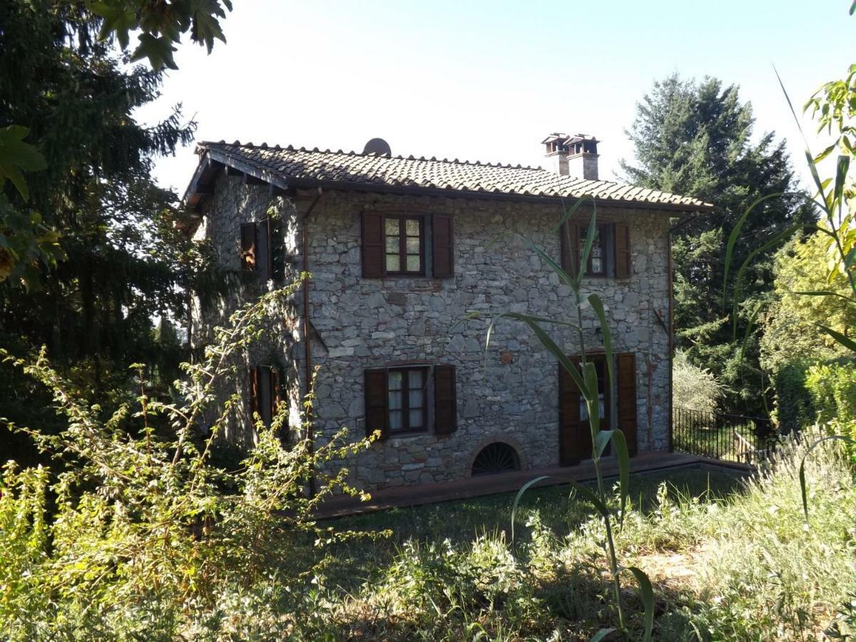 Casa Marconi Villa Vetriano ภายนอก รูปภาพ